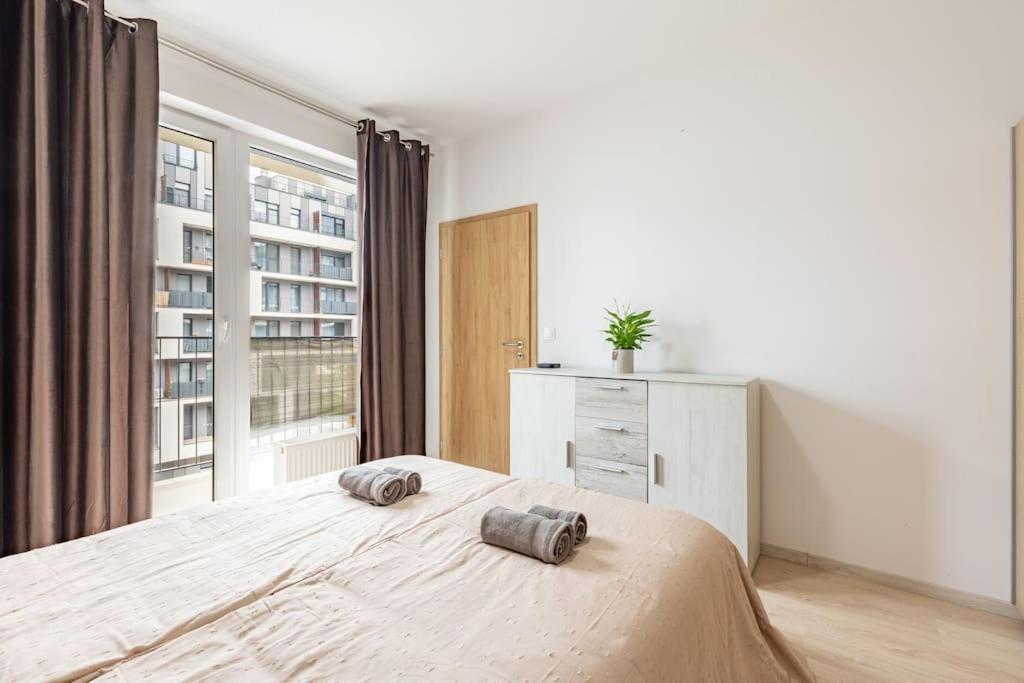 Cityscape Oasis: Active Studio Heaven Bratysława Zewnętrze zdjęcie
