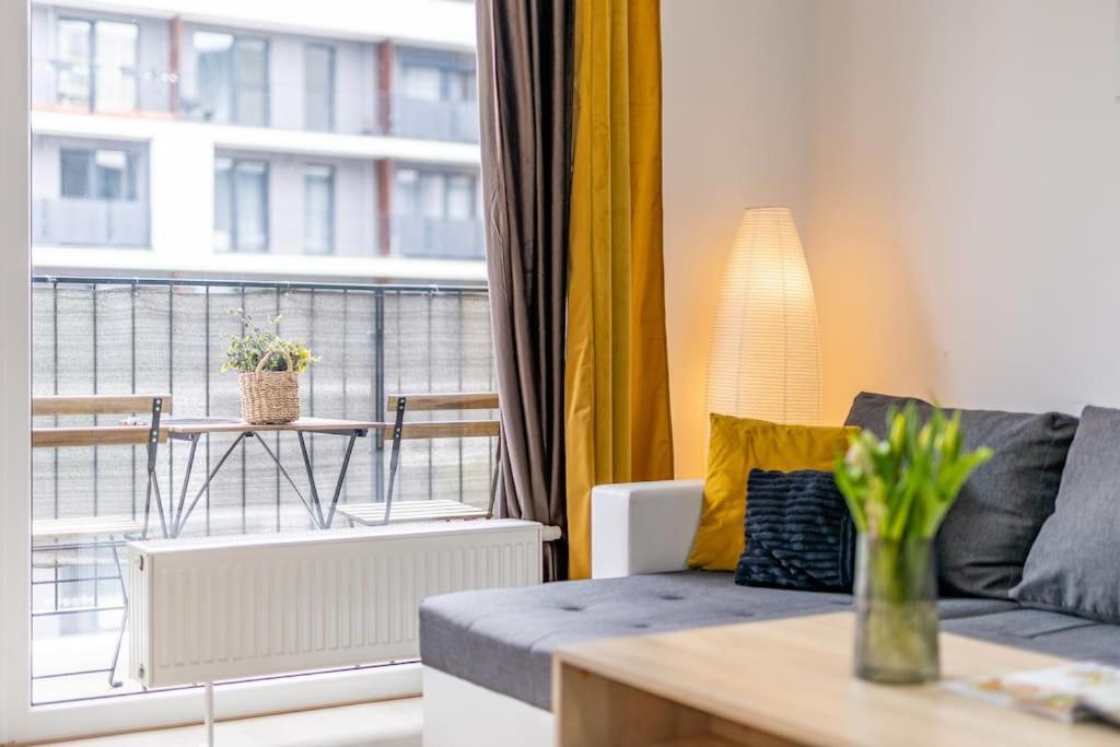 Cityscape Oasis: Active Studio Heaven Bratysława Zewnętrze zdjęcie